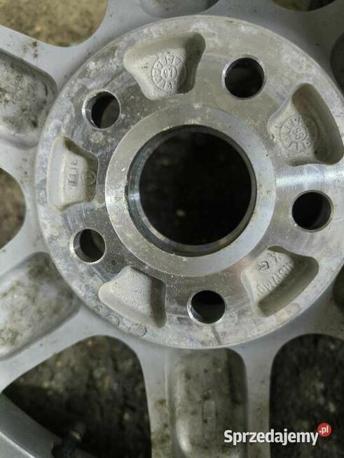 AUDI A3 8L / FELGI ALUMINIOWE R15 6J ET 38 5x100