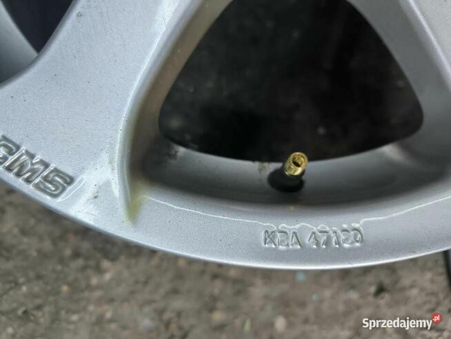 Felgi aluminiowe CMS 15 6.0j5x100 et38 VW Audi Skoda Seat