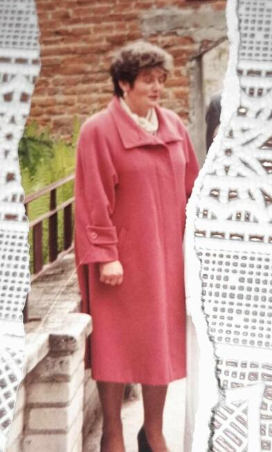 Starsza, dojrzała kobieta