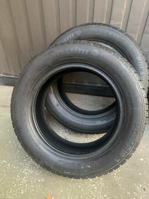 2 opony zimowe 195/60/15 sprzedam