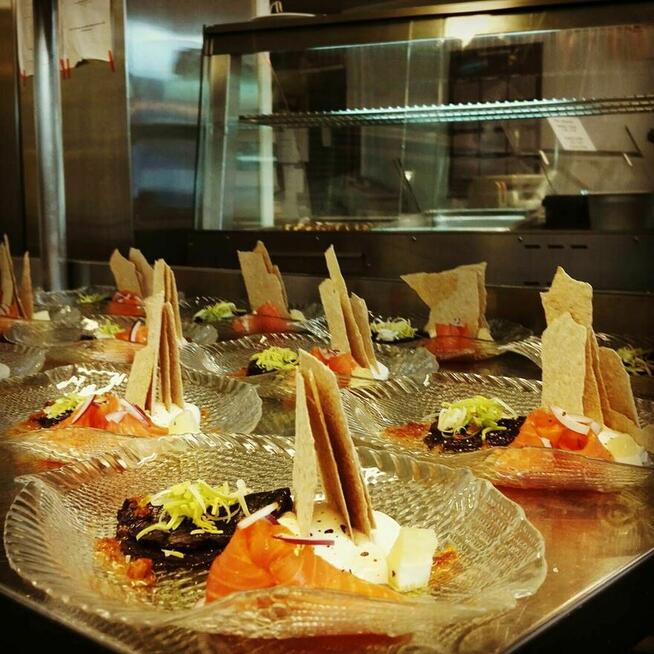 kucharz z 20 letnim doswiadczeniem