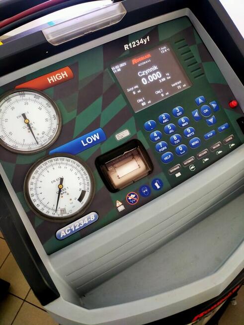 ACS 553 – Stacja klimatyzacji odbierz myjkę Bosch Advanced