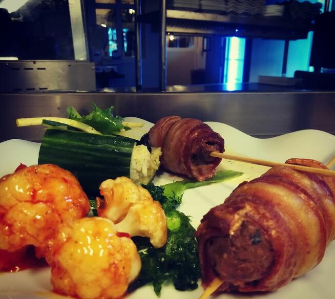 kucharz z 20 letnim doswiadczeniem