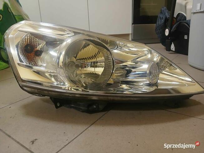 Lampa prawa przednia Expert Scudo Jumpy II 06-16r EU