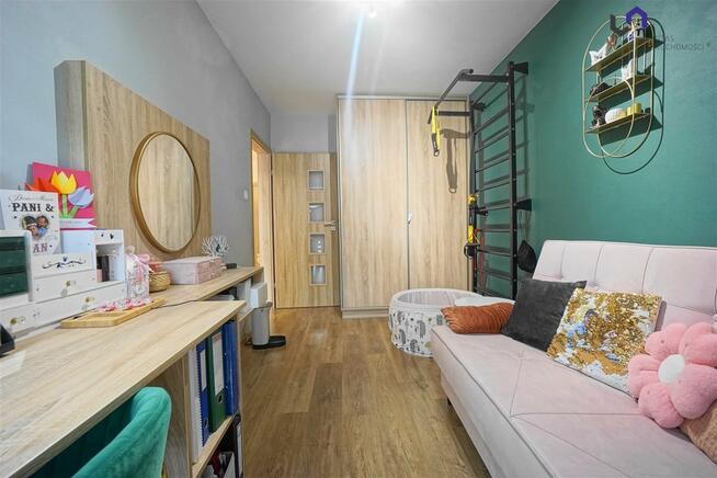 Dom Chełm Śląski, Dębowa