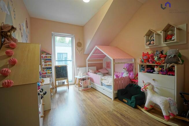 Dom Chełm Śląski, Dębowa