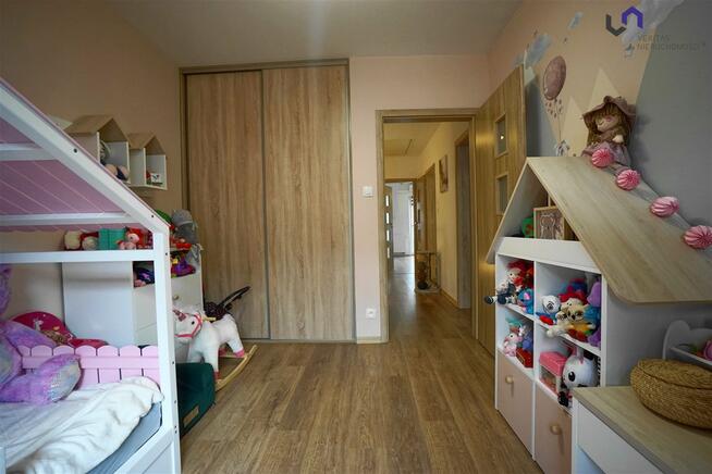 Dom Chełm Śląski, Dębowa