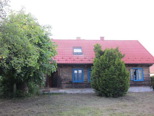 chata wiejska z bali siedlisko odnowiona