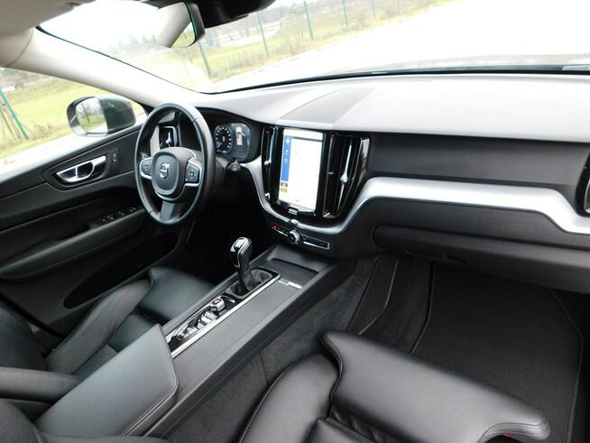 Volvo XC 60 z Gwarancją Bezwypadkowe 100% Model 2020r