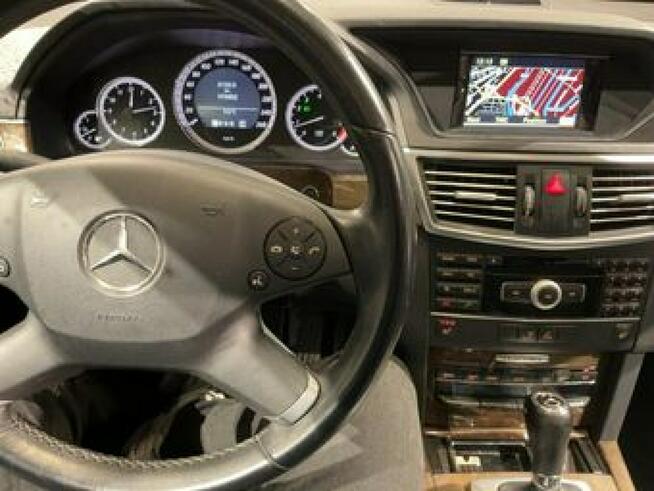 Mercedes-Benz E-Klasse E 200 CGI T BlueEfficiency Elegance W212
