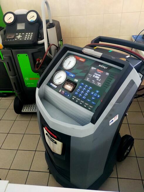 ACS 553 – Stacja klimatyzacji odbierz myjkę Bosch Advanced