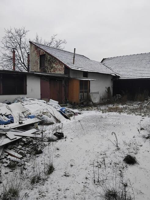 Sprzedam dom do remontu 20 ar dzialka