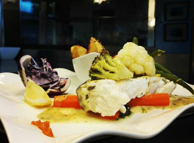 kucharz z 20 letnim doswiadczeniem