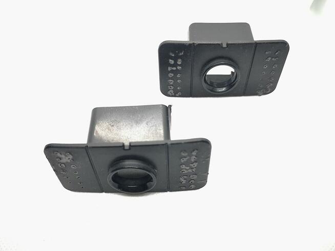 Uchwyt Mocowanie Czujnika Parkowania Przód SsangYong Tivoli