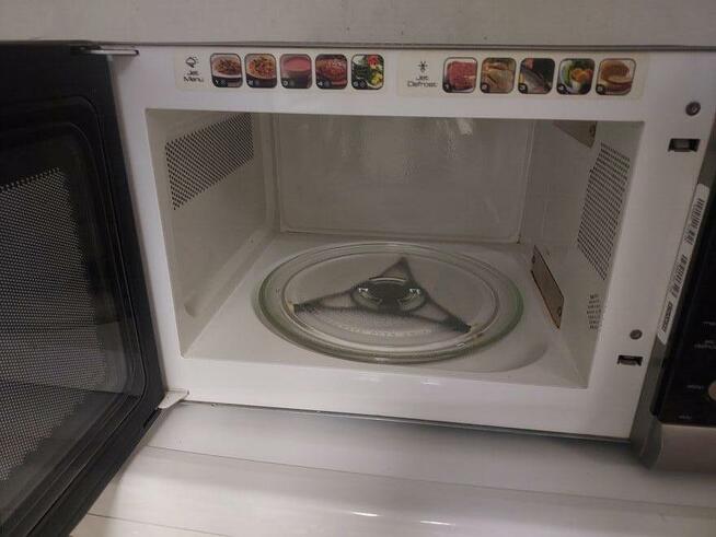 KUCHENKA MIKROFALOWA WHIRLPOOL