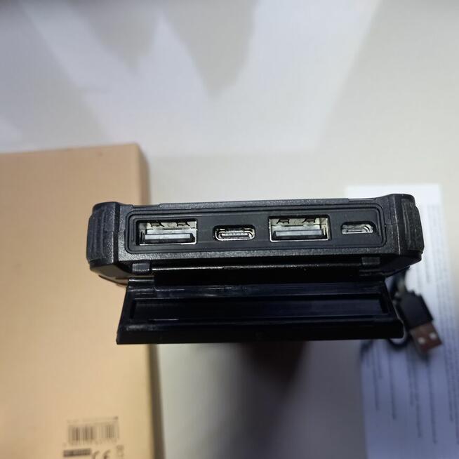 POWERBANK 10000mAh panel solarny kompas latarka