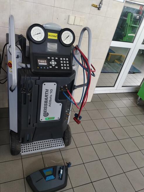 ACSafe 10 Beissbarth Analizator może z analizatorem czynnika