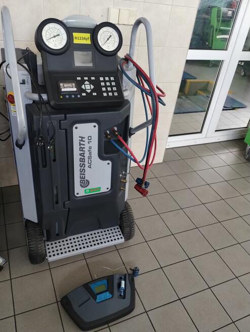 ACSafe 10 Beissbarth Analizator może z analizatorem czynnika