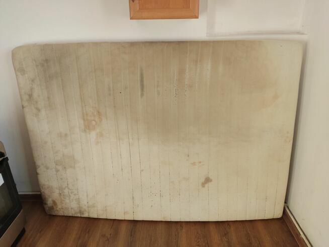 Oddam za darmo materac