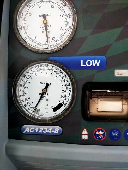 Acs 563 Bosch stacja klimatyzacji do pojazdów elektrycznych