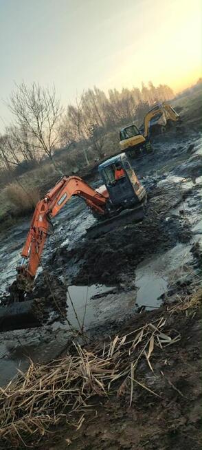 Transport wywrotką ziemia piach kruszywo usługi koparką