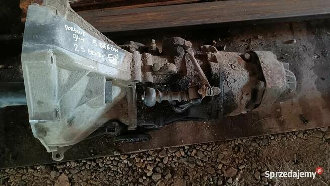 Skrzynia biegów kompletna Porsche 944 2.5 benzyna