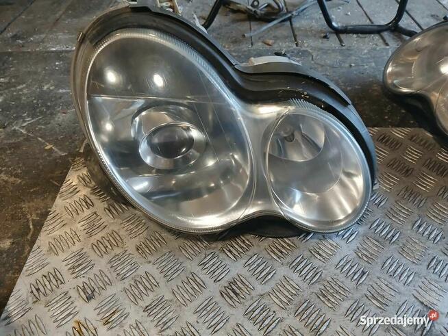 Lampa soczewka komplet Mercedes w203 00-04r