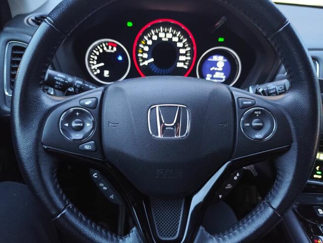 Honda HR-V 1.5 i-VTEC • Automat • Elegance • Salon Polska