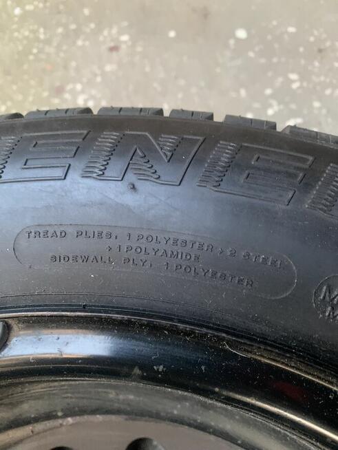 2 opony zimowe 195/60/15 sprzedam