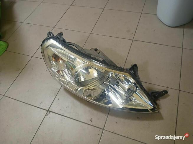 Lampa prawa przednia Expert Scudo Jumpy II 06-16r EU