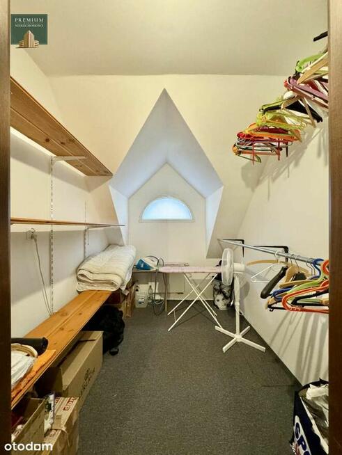 Dom wolnostojący - na przestronnej działce w Narwi.