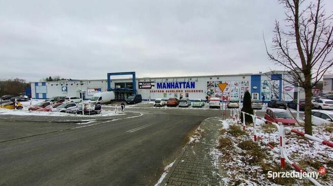 Do wynajęcia lokal handlowo-usługowy w Jaworznie