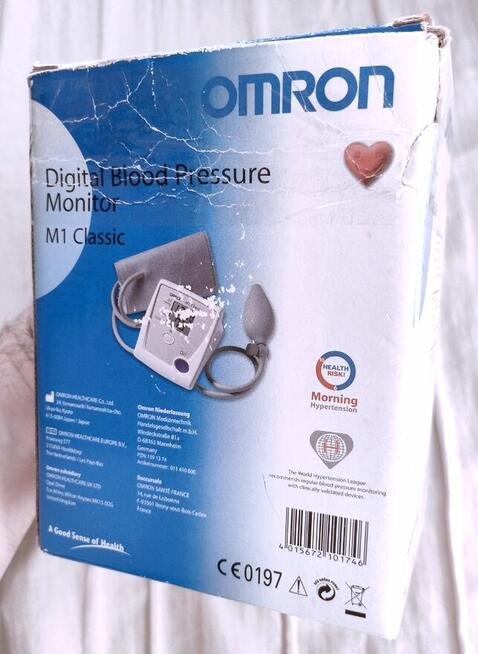 Ciśnieniomierz elektroniczny naramienny - OMRON Classic M1