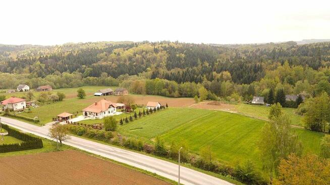 Na sprzedaż DOM, garaż. Działka 1214m2. Straszydle