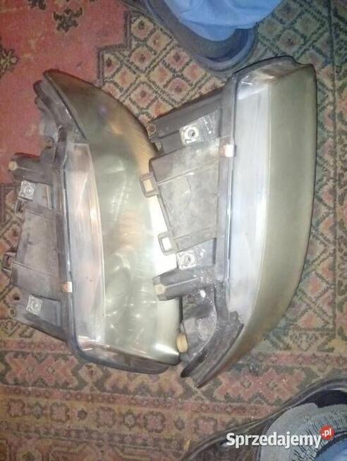 Sprzedam reflektory prawy lewy do Audi a3 8L