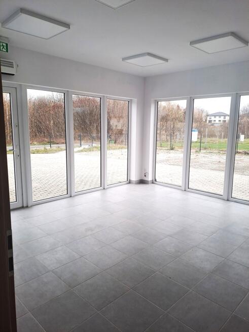 Wynajmę halę usługowo - magazynową z biurem 300m2