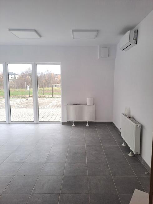 Wynajmę halę usługowo - magazynową z biurem 300m2