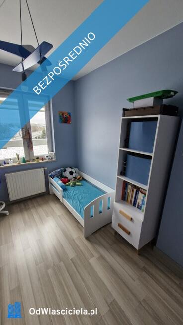 Przestronne mieszkanie z dużym balkonem, miejscem garażowym i komórką