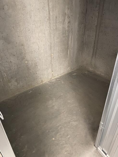 Mieszkanie w nowym bloku przy ulicy Rynkowej.