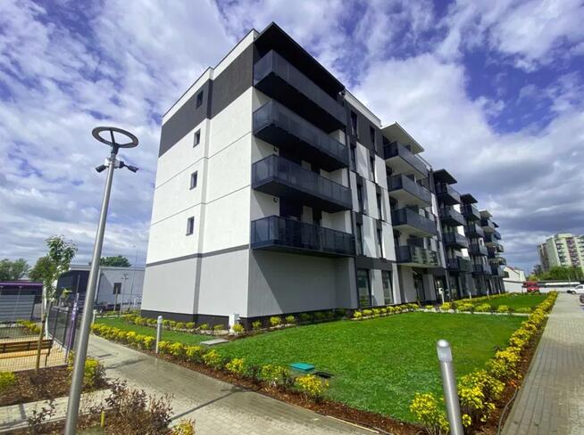 Mieszkanie w nowym bloku przy ulicy Rynkowej.