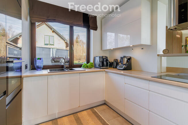 Komfortowy dom na działce 10 ar w Kobylcu!