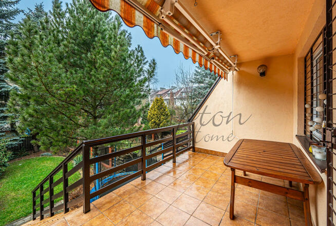 Dom Piaseczno, Granitowa