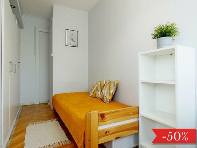 Podskarbińska 10, Praga Północ, pokój z balkonem