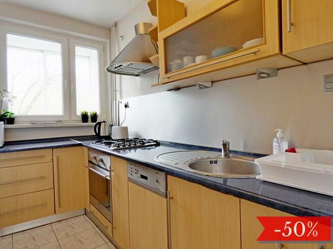 Podskarbińska 10, Praga Północ, pokój z balkonem