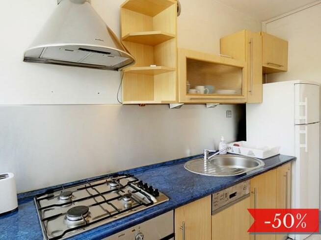 Podskarbińska 10, Praga Północ, pokój z balkonem