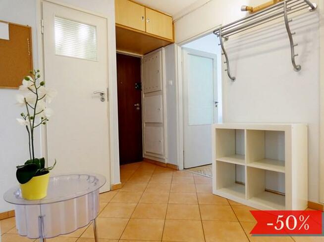 Podskarbińska 10, Praga Północ, pokój z balkonem