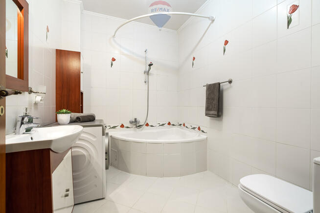 Klimatyczne z dużym balkonem, zielona okolica