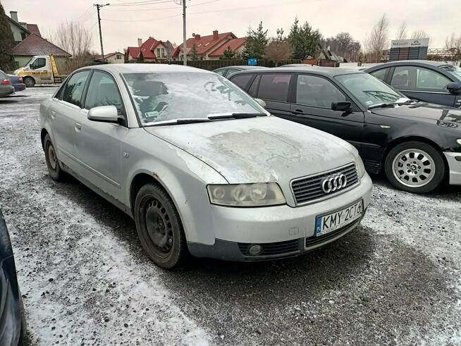 Audi A4 2.0 b+g 00r