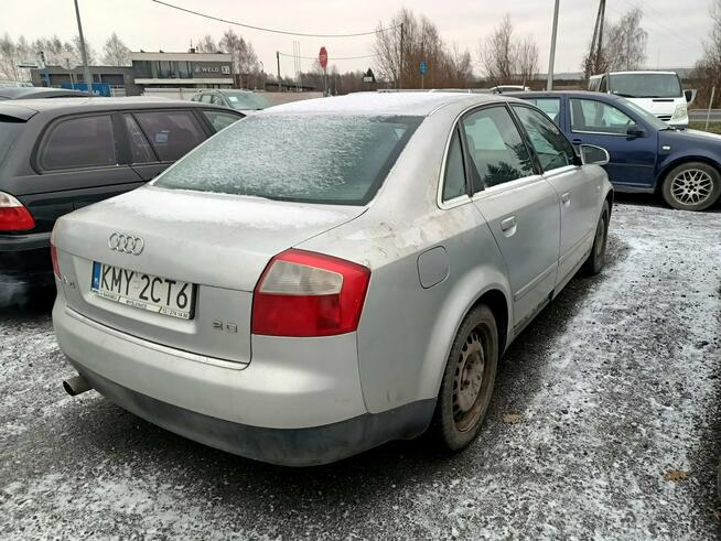 Audi A4 2.0 b+g 00r