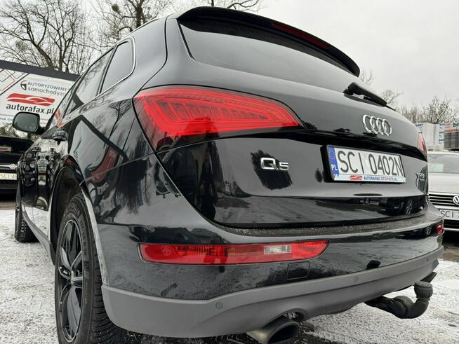 Audi Q5 Klimatronic 2-stref, Podgrz. fotele, 2 kpl. kół, Panorama, Hak